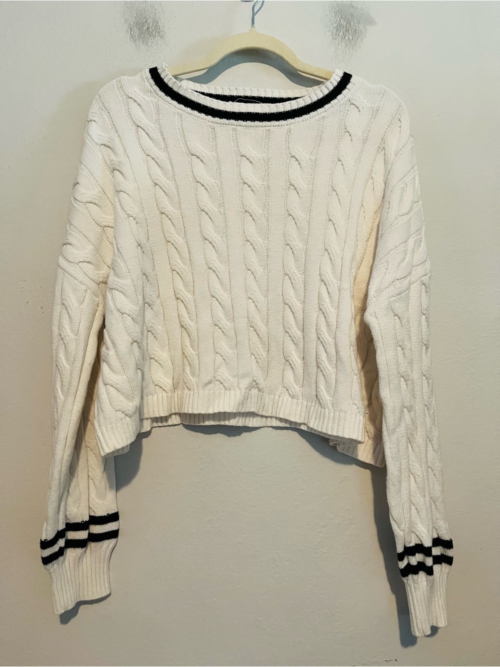 Jessica Simpson Cropped White Cable Knit Sweater with Contrast Stripes XL Preppy